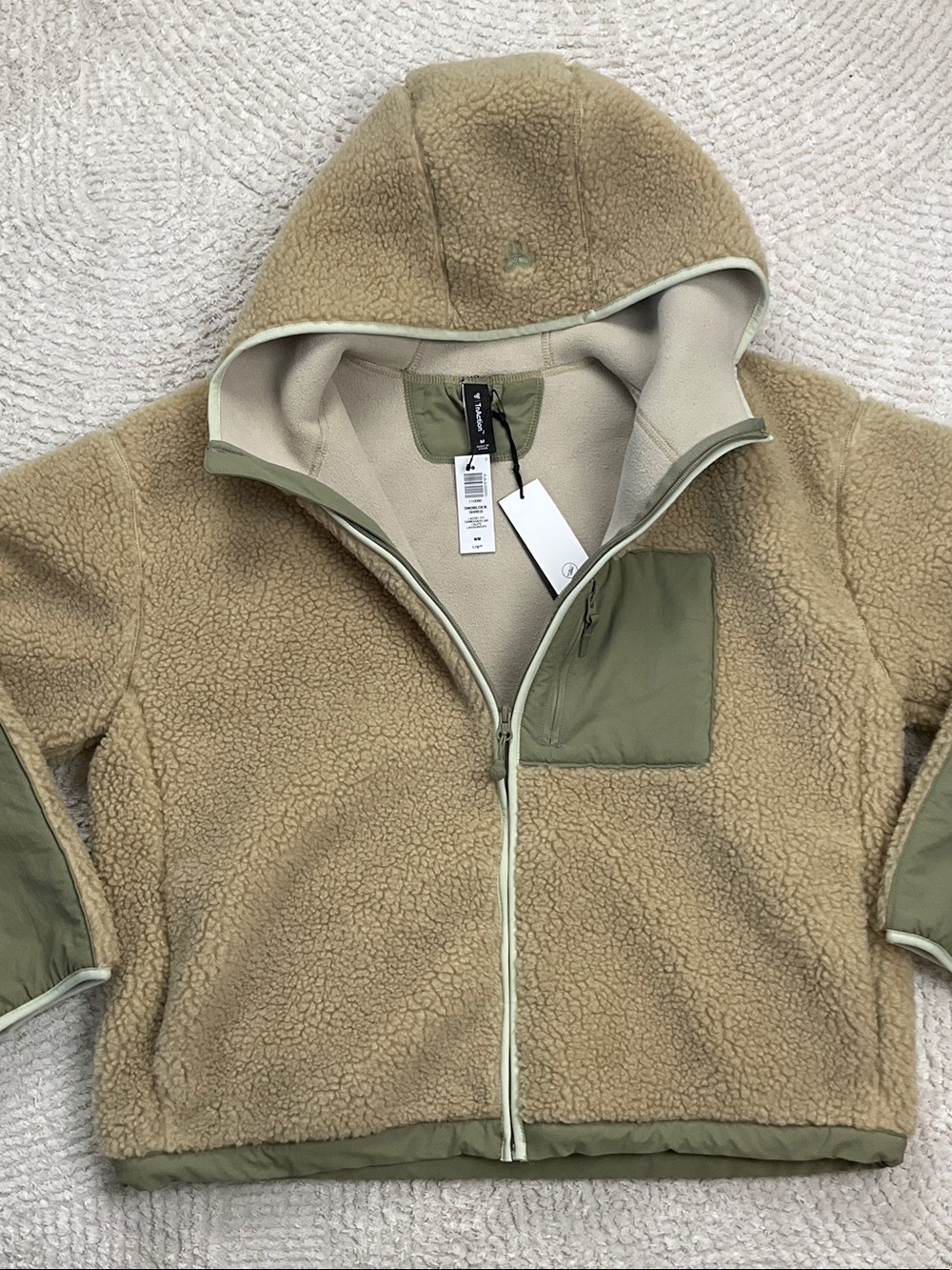 TNA Action Snoblock Polar Shred Jacket Size Medium in Lasso/Sawgrass Green Color